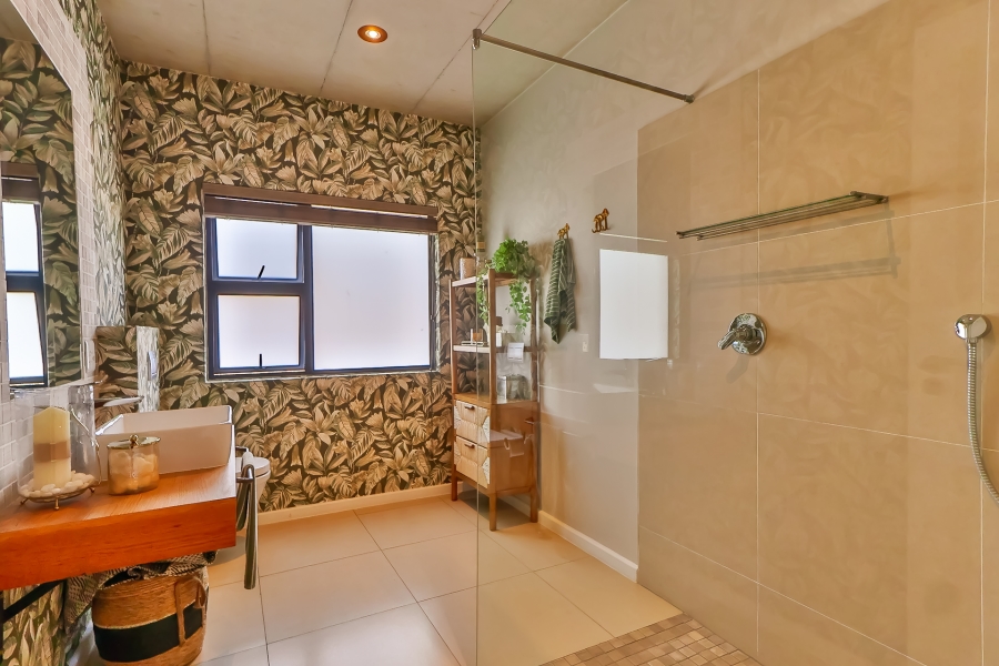 4 Bedroom Property for Sale in The Coves North West